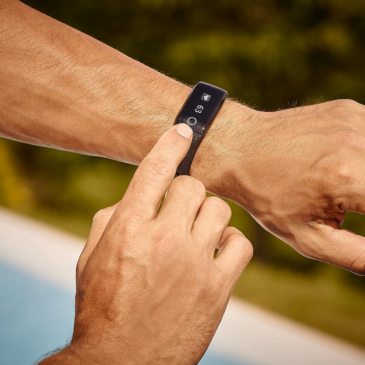 Soehnle Fitnesstracker Fit Connect 200 HR mit Bluetooth-Anbindung, Fitnessarmband mit bis zu 10 Tagen Laufzeit zählt Schritte und Kalorienverbrauch, Fitness Armbanduhr mit Schlafanalyse