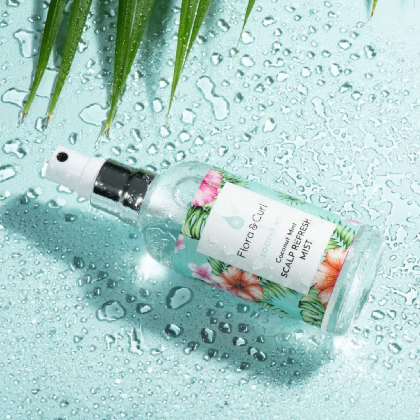 Flora & Curl Coconut Mint Kopfhaut-Erfrischungsnebel 100 ml, Kopfhautspray für trockenes Haar, mit beruhigenden Pflanzenstoffen sorgt für kühlende Kopfhautentlastung